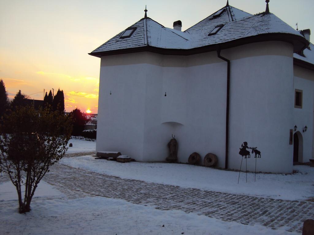 Apartamento Castle Kaštieľ Kotešová Exterior foto