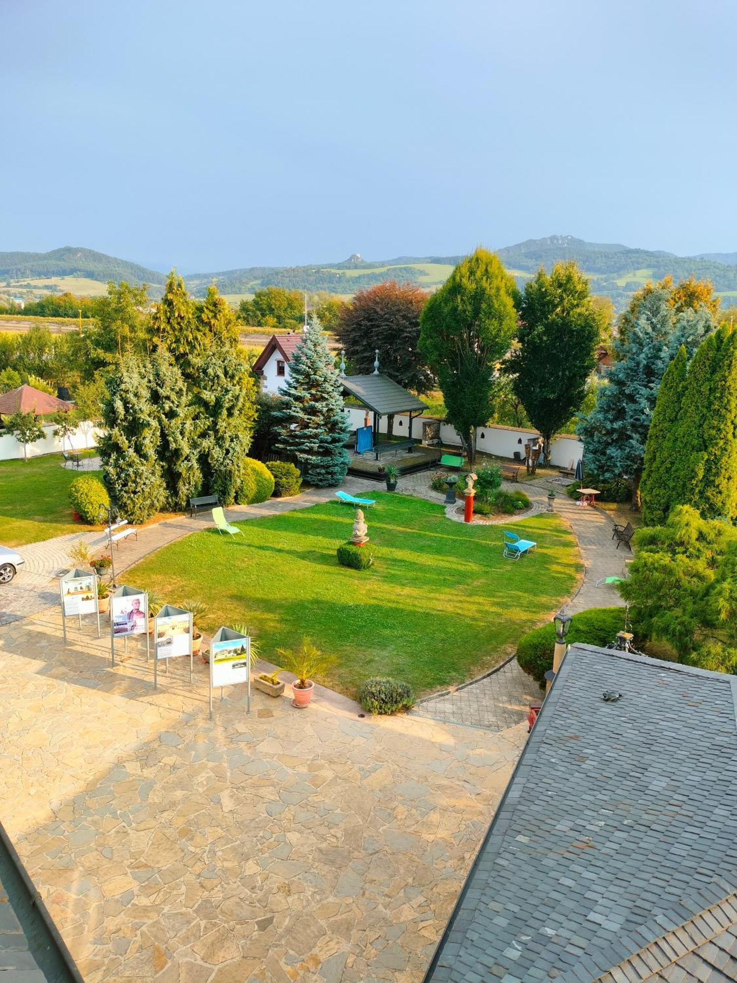 Apartamento Castle Kaštieľ Kotešová Exterior foto