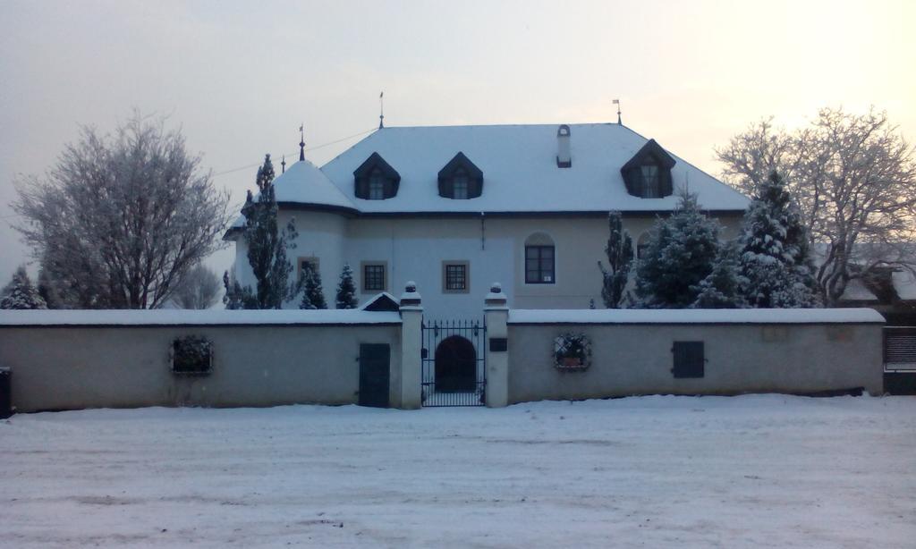 Apartamento Castle Kaštieľ Kotešová Exterior foto